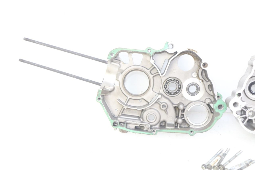 photo de CÁRTER DE MOTOR INFERIOR YCF PILOT 125