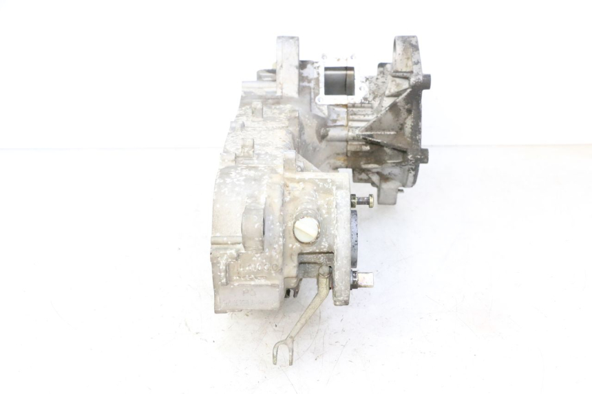 photo de CARTER INFERIOR DEL MOTOR PGO RODOSHOW 2T 50 (2003 - 2007)