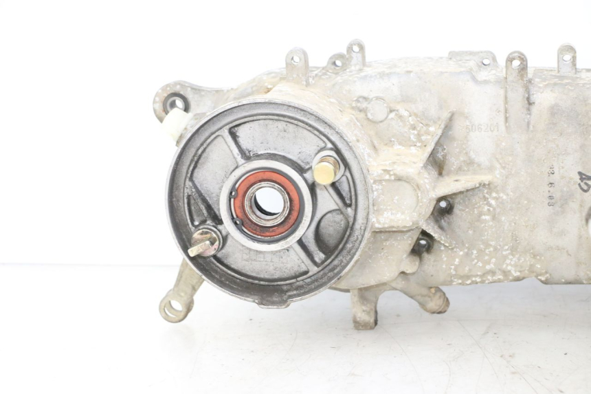 photo de CARTER INFERIOR DEL MOTOR PGO RODOSHOW 2T 50 (2003 - 2007)