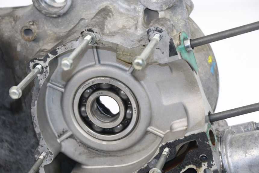 photo de CARTER PEUGEOT SATELIS COMPRESSOR K15 125 (2006 - 2009)