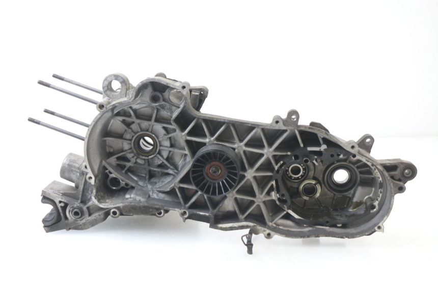 photo de CARTER PEUGEOT SATELIS COMPRESSOR K15 125 (2006 - 2009)
