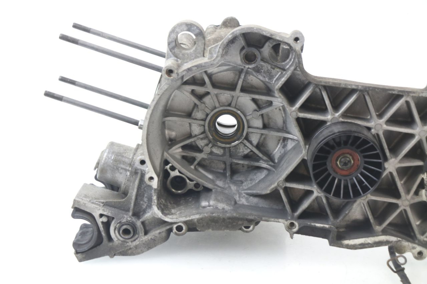 photo de CARTER PEUGEOT SATELIS COMPRESSOR K15 125 (2006 - 2009)