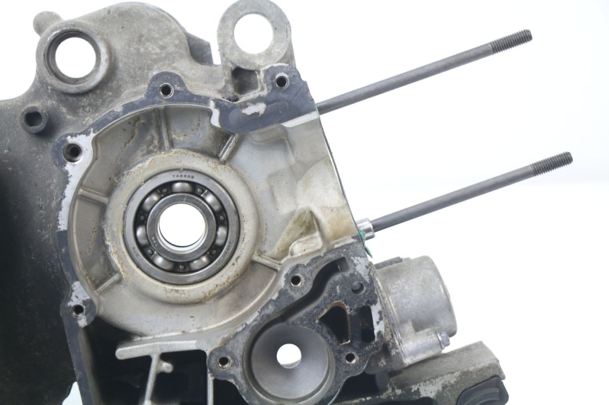 photo de CARTER PEUGEOT SATELIS COMPRESSOR K15 125 (2006 - 2009)