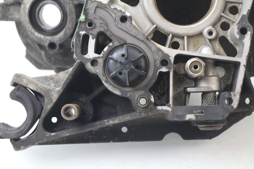 photo de CARTER PEUGEOT SATELIS COMPRESSOR K15 125 (2006 - 2009)