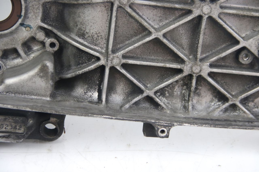 photo de CÁRTER DE MOTOR INFERIOR SUZUKI SIXTEEN 125 (2008 - 2010)