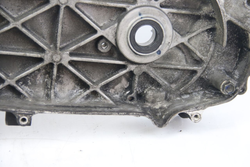photo de CÁRTER DE MOTOR INFERIOR SUZUKI SIXTEEN 125 (2008 - 2010)