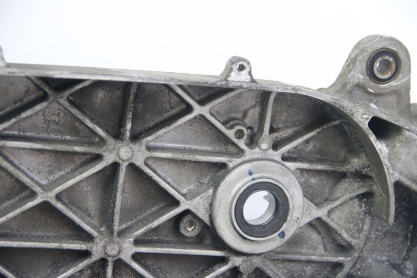 photo de CÁRTER DE MOTOR INFERIOR SUZUKI SIXTEEN 125 (2008 - 2010)