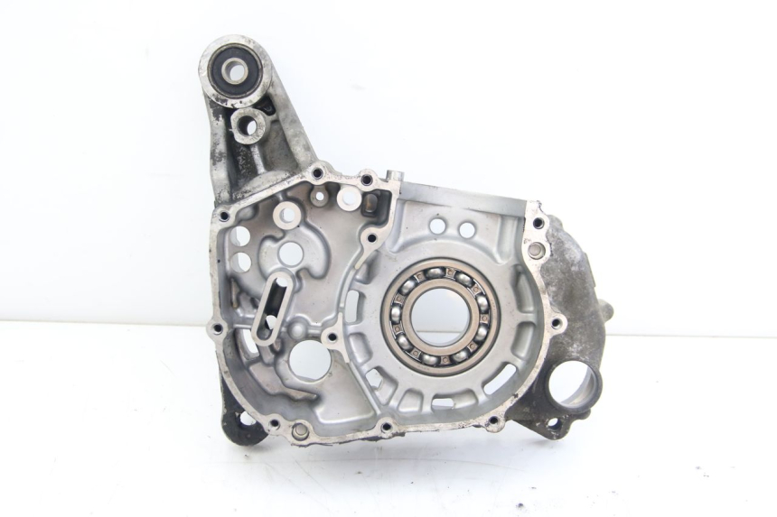 photo de CÁRTER DE MOTOR INFERIOR SUZUKI SIXTEEN 125 (2008 - 2010)