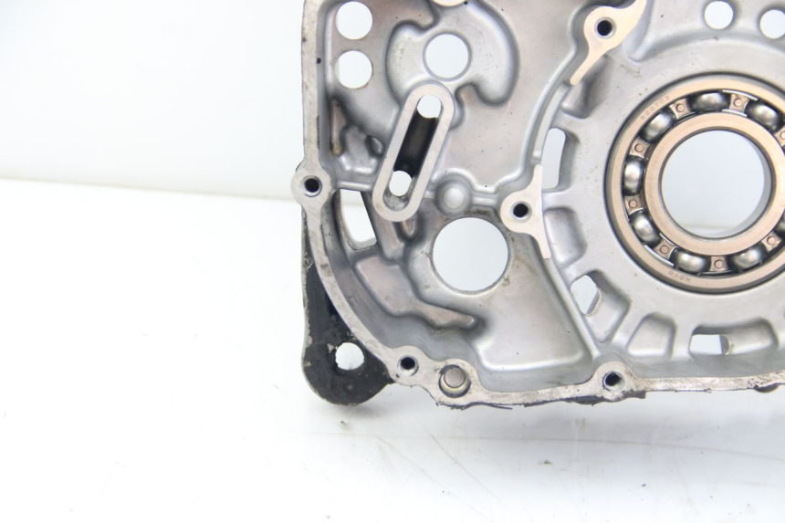 photo de CÁRTER DE MOTOR INFERIOR SUZUKI SIXTEEN 125 (2008 - 2010)