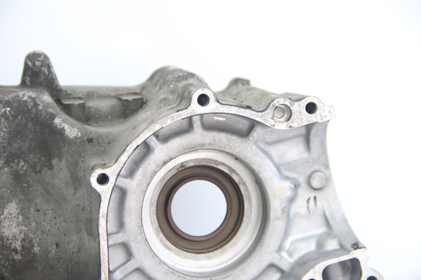 photo de CÁRTER DE MOTOR INFERIOR SUZUKI SIXTEEN 125 (2008 - 2010)
