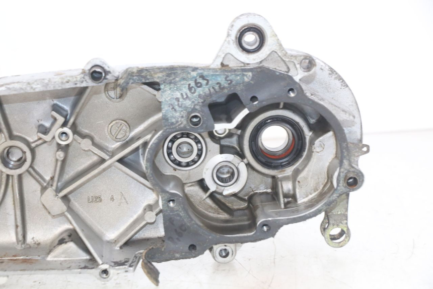 photo de CÁRTER DE MOTOR INFERIOR PEUGEOT SV 125 (1991 - 1994)