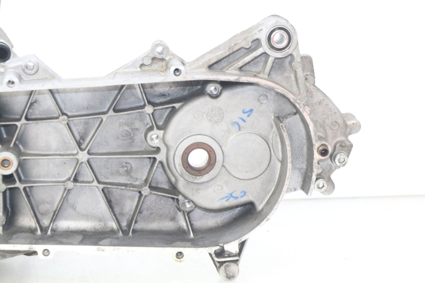 photo de CÁRTER DE MOTOR INFERIOR APRILIA SXR 50 (2021 - 2023)
