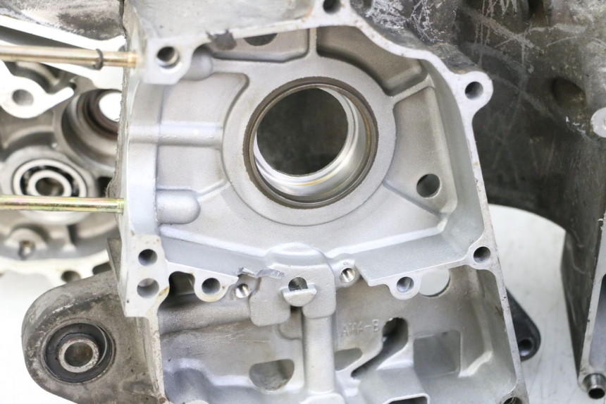 photo de CÁRTER DE MOTOR INFERIOR SYM ORBIT III 3 4T 50 (2018 - 2021)