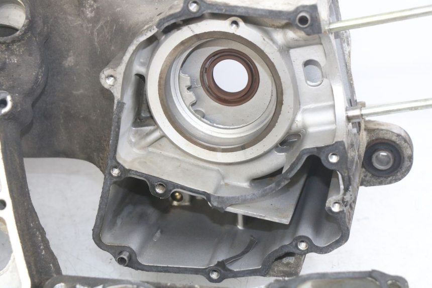 photo de CÁRTER DE MOTOR INFERIOR SYM SYMPHONY 125 (2009 - 2015)