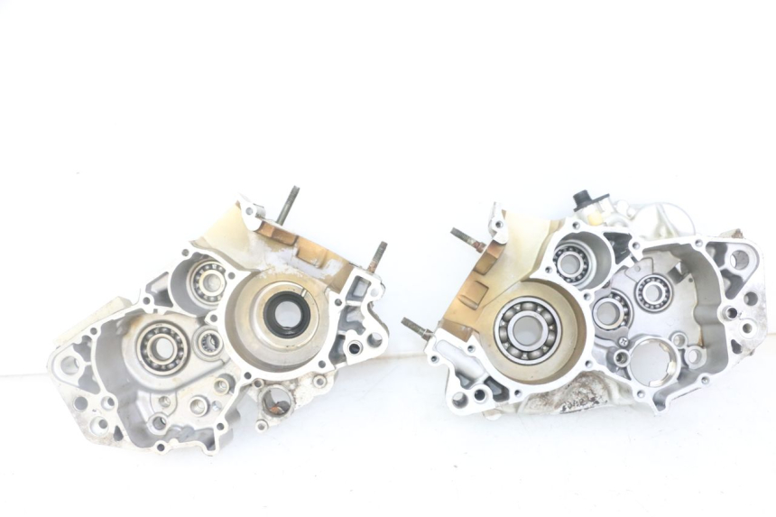 photo de CÁRTER DE MOTOR INFERIOR YAMAHA TDR DELTABOX 125 (1993 - 2003)