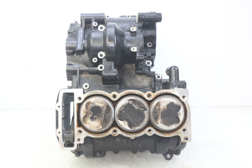 photo de CÁRTER DE MOTOR INFERIOR TRIUMPH SPRINT ST 955 (1999 - 2001)