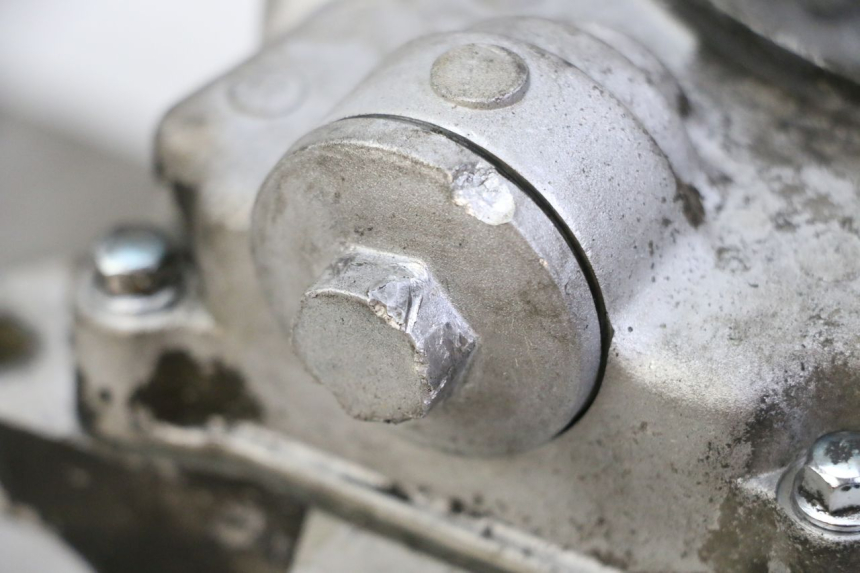 photo de CÁRTER DE MOTOR INFERIOR PEUGEOT TWEET 4T 50 (2018 - 2020)