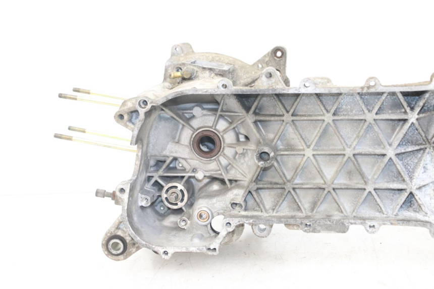photo de CÁRTER DE MOTOR INFERIOR PIAGGIO TYPHOON 80 (1994 - 1997)