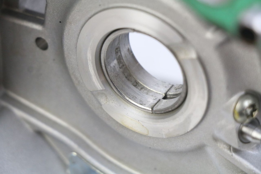 photo de CÁRTER DE MOTOR INFERIOR PIAGGIO VESPA GTS IGET ABS 125 (2017 - 2023)
