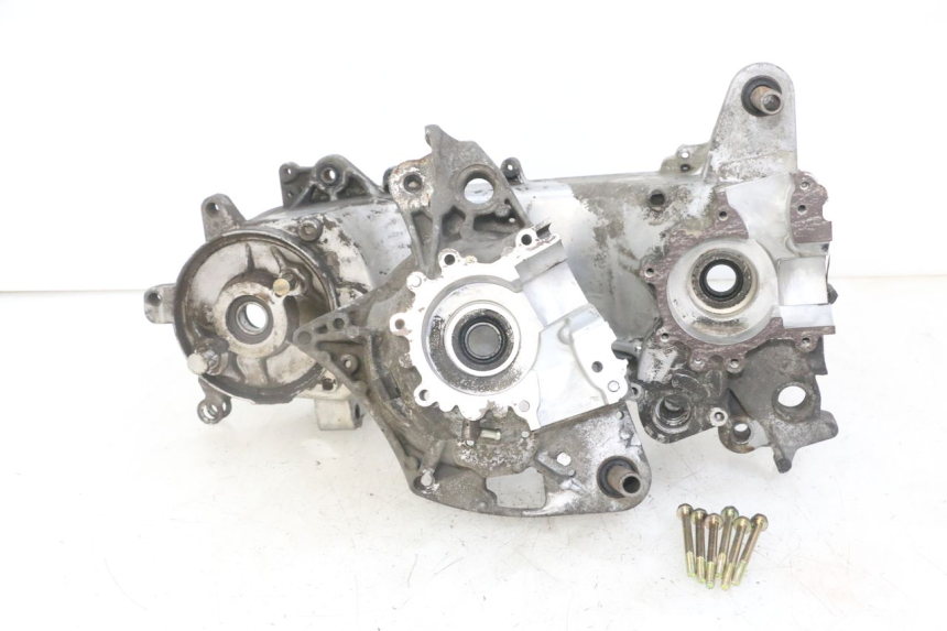 photo de CÁRTER DE MOTOR INFERIOR PEUGEOT VIVACITY NEW 2T 50 (2008 - 2017)