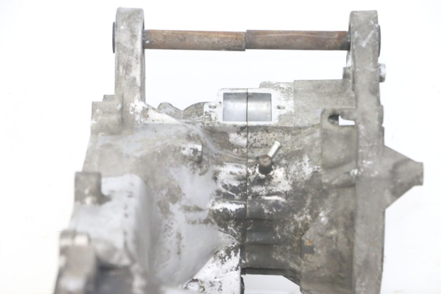 photo de CÁRTER DE MOTOR INFERIOR PEUGEOT VIVACITY NEW 2T 50 (2008 - 2017)
