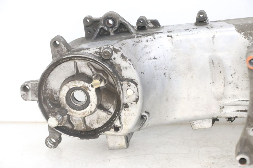 photo de CÁRTER DE MOTOR INFERIOR PEUGEOT VIVACITY NEW 2T 50 (2008 - 2017)