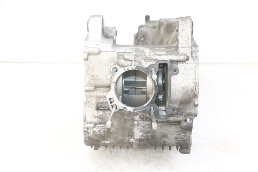 photo de CÁRTER DE MOTOR INFERIOR YAMAHA XMAX X-MAX 125 (2006 - 2009)