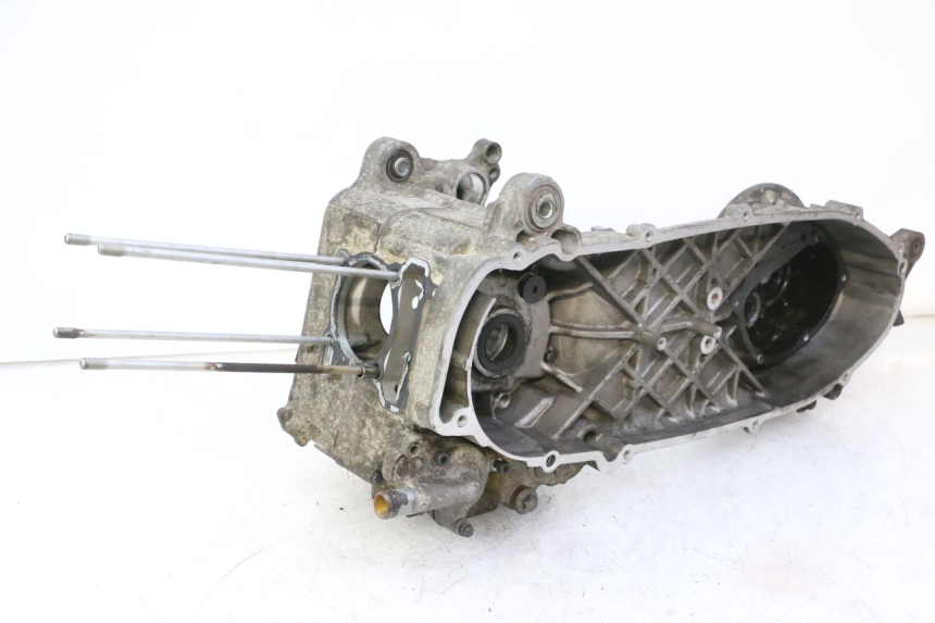 photo de CÁRTER DE MOTOR INFERIOR YAMAHA X-MAX XMAX 250 (2006 - 2009)