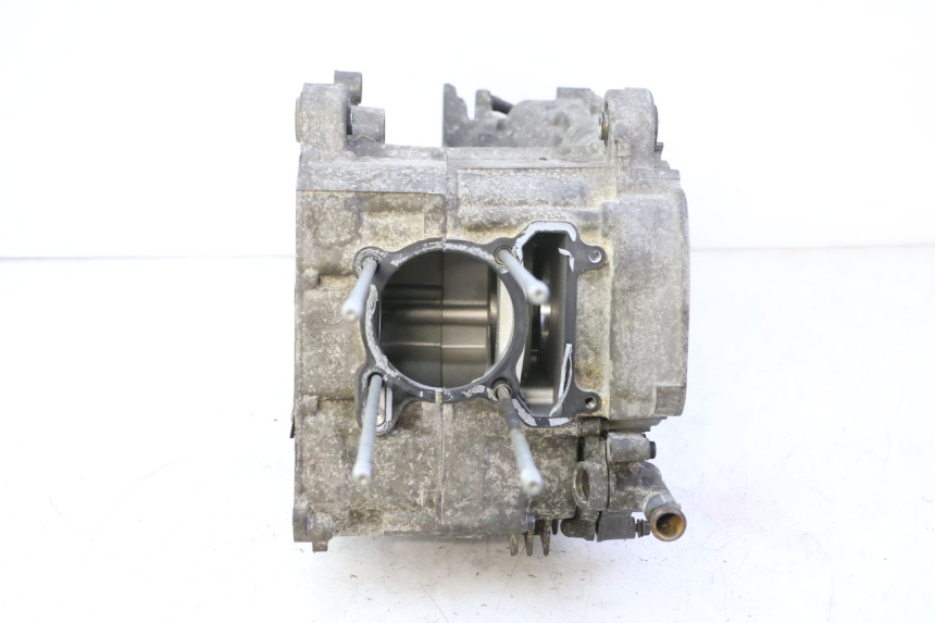 photo de CÁRTER DE MOTOR INFERIOR YAMAHA X-MAX XMAX 250 (2006 - 2009)