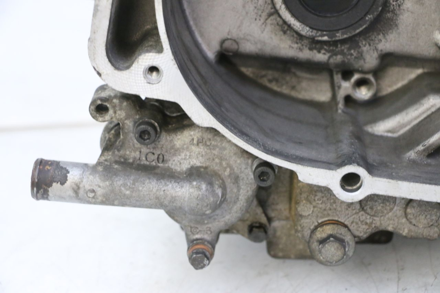 photo de CÁRTER DE MOTOR INFERIOR YAMAHA X-MAX XMAX 250 (2006 - 2009)