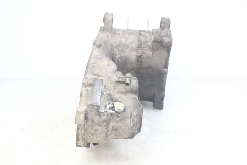 photo de CÁRTER DE MOTOR INFERIOR YAMAHA XMAX X-MAX 125 (2006 - 2009)