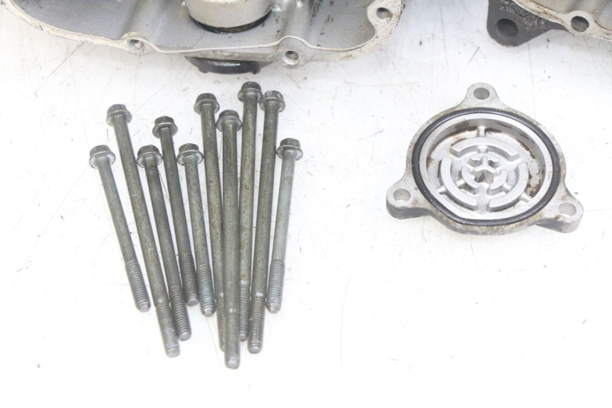 photo de CÁRTER DE MOTOR INFERIOR YAMAHA XMAX X-MAX 125 (2006 - 2009)