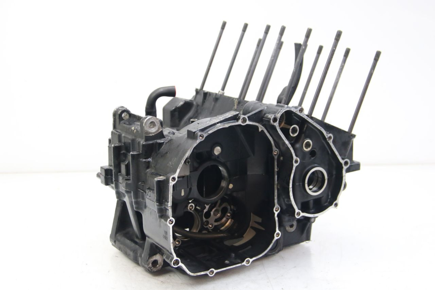 photo de CÁRTER DE MOTOR INFERIOR YAMAHA FZS FAZER 600 (2001 - 2003)