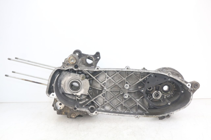 photo de CÁRTER DE MOTOR INFERIOR YAMAHA X-MAX XMAX 250 (2006 - 2009)