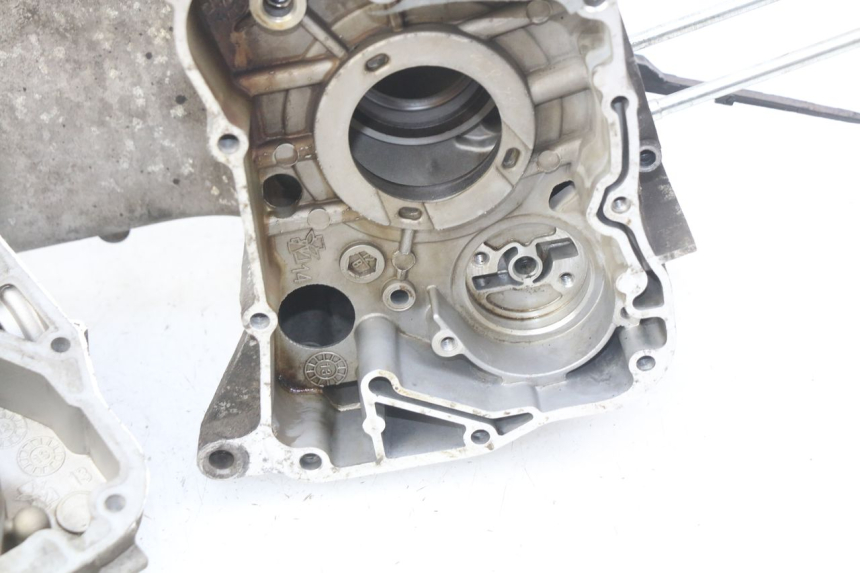 photo de CÁRTER DE MOTOR INFERIOR YAMASAKI YM T 125 (2015 - 2020)