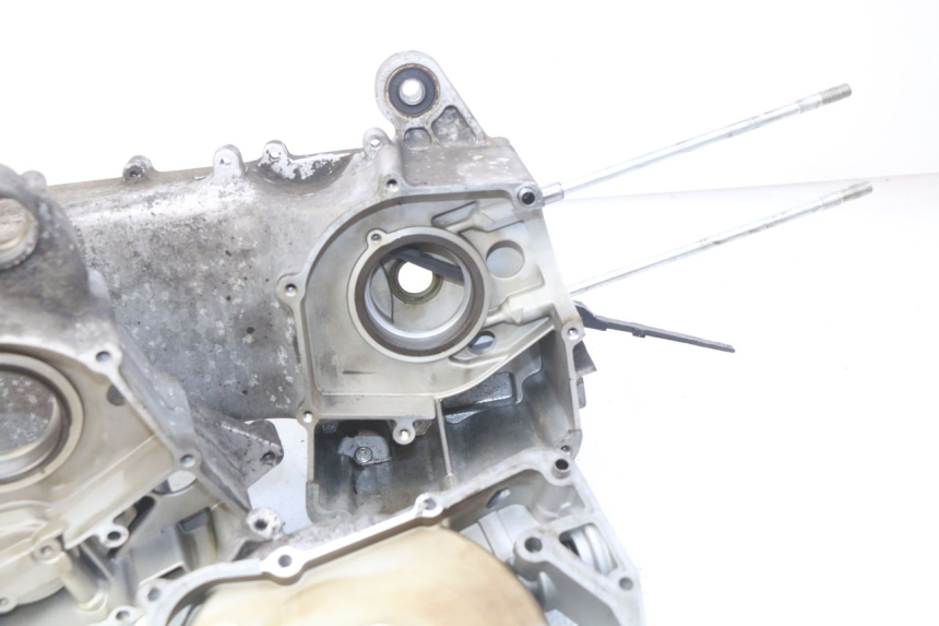 photo de CÁRTER DE MOTOR INFERIOR YAMASAKI YM T 125 (2015 - 2020)