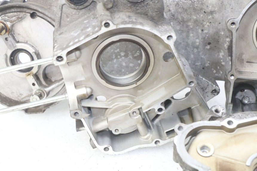 photo de CÁRTER DE MOTOR INFERIOR YAMASAKI YM T 125 (2015 - 2020)