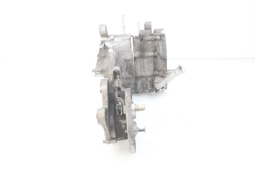 photo de CÁRTER DE MOTOR INFERIOR YAMASAKI YM T 125 (2015 - 2020)