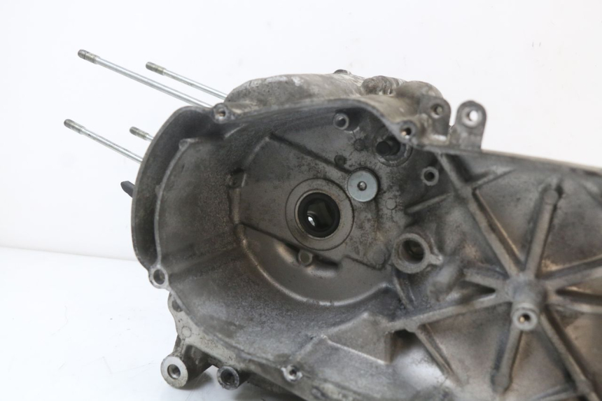 photo de CÁRTER DE MOTOR INFERIOR YAMAHA YP MAJESTY 125 (2002 - 2006)