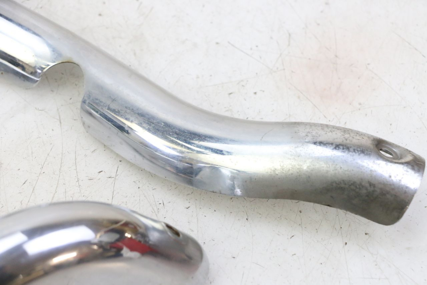 photo de Cárter de escape HYOSUNG GV AQUILA 125 (2000 - 2004)