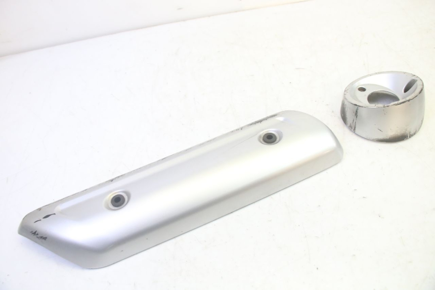 photo de CARTER ESCAPE SUZUKI BURGMAN 125 (2007 - 2014) - Detalles de los puntos de fijación