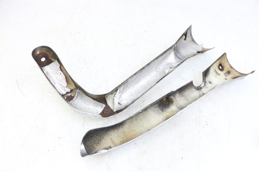 photo de Cárter de escape HYOSUNG GV AQUILA 125 (2000 - 2004)