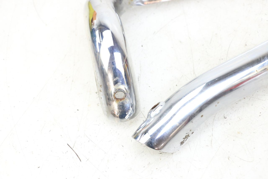 photo de Cárter de escape HYOSUNG GV AQUILA 125 (2000 - 2004)