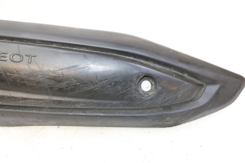 photo de PROTECCION ESCAPE PEUGEOT STREETZONE I 2T 50 (2018 - 2020)