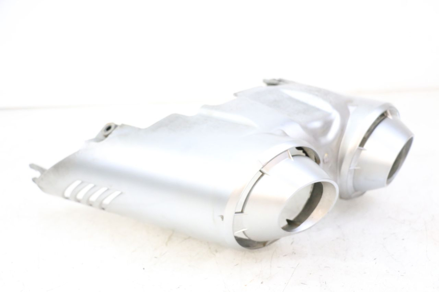 photo de PROTECCION ESCAPE YAMAHA FZ6 FAZER S2 600 (2007 - 2011)