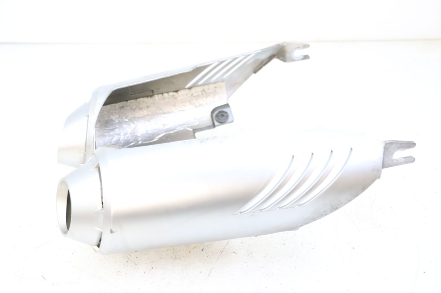photo de PROTECCION ESCAPE YAMAHA FZ6 FAZER S2 600 (2007 - 2011)