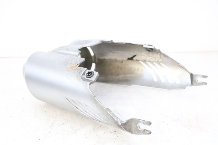 photo de PROTECCION ESCAPE YAMAHA FZ6 FAZER S2 600 (2007 - 2011)