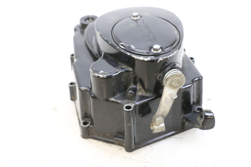 photo de TAPA DE EMBRAGUE MAG POWER BOMBERS 4T 50 (2016 - 2026) - Primer plano técnico