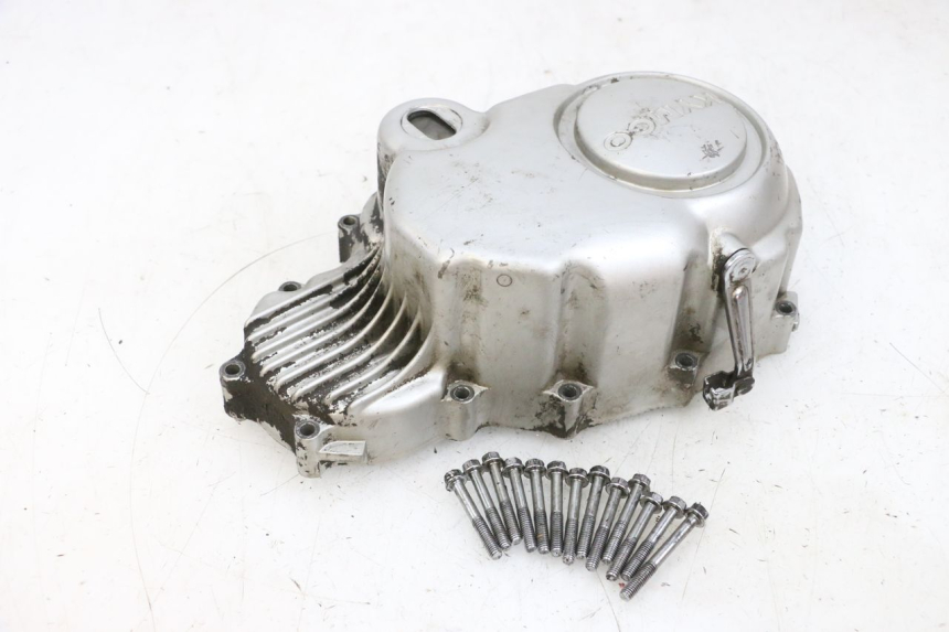 photo de TAPA DE EMBRAGUE KYMCO ZING 125 (1997 - 2003) - Detalles de los puntos de fijación