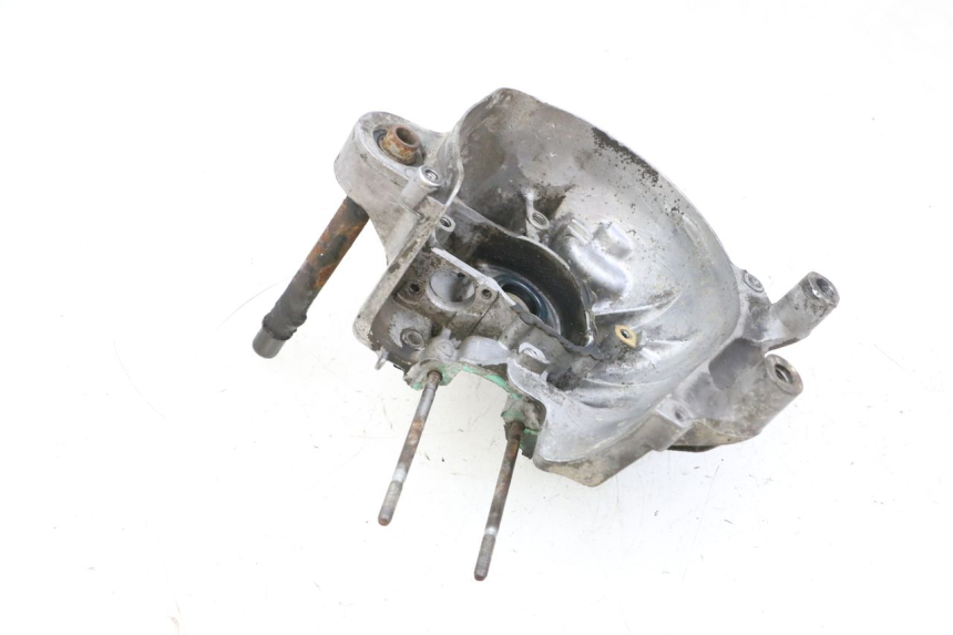 photo de CARTER MOTOR DERECHO MBK BOOSTER SPIRIT 50 (2004 - 2017) - Detalles de los puntos de fijación